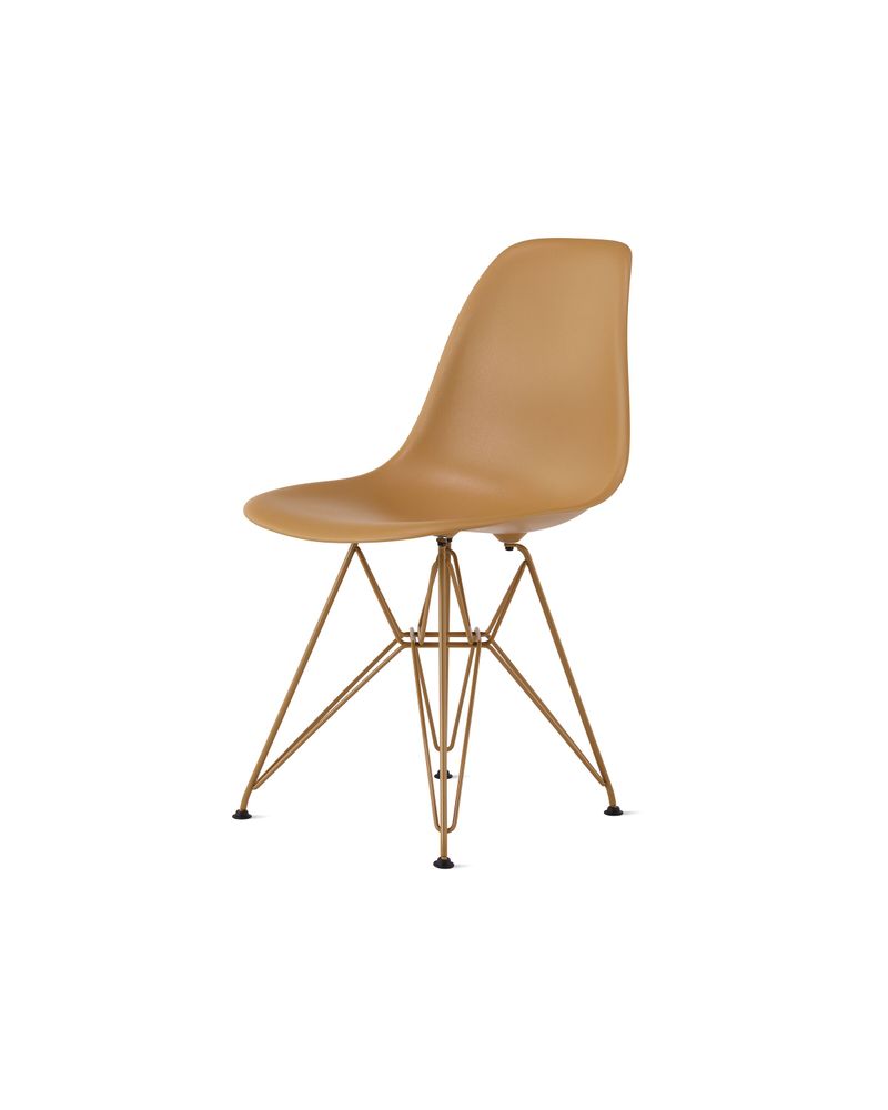 DSC.-0004-Cadeira-Eames-de-Plastico-Moldado-Caramelo_1