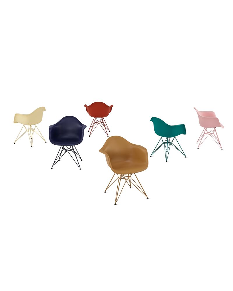 HIAC.MNT-Cadeira-Eames-de-plastico-Moldado-com-bracos-Azul-Marinho_4